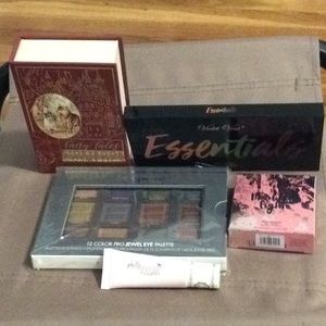 Makeup bundle